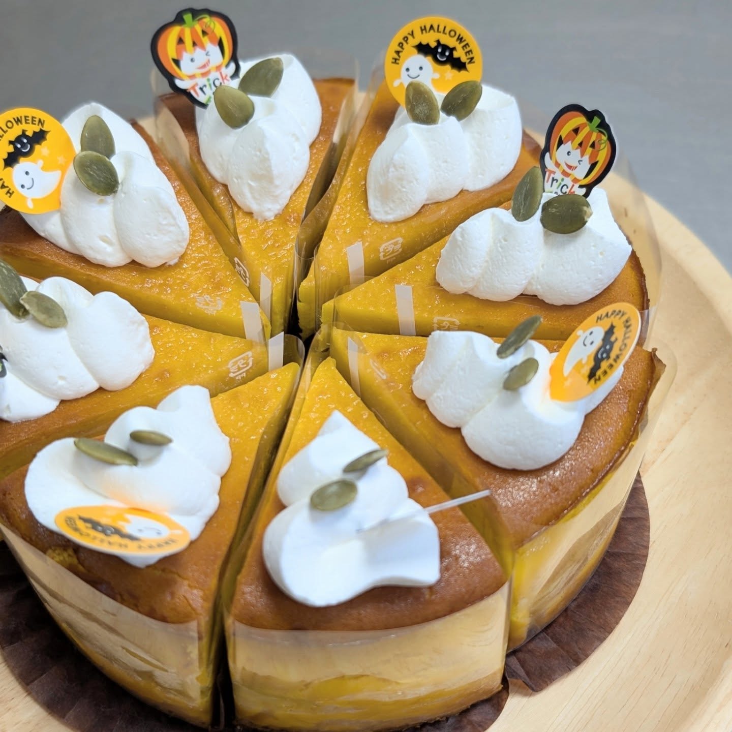 季節限定！！かぼちゃのチーズケーキ