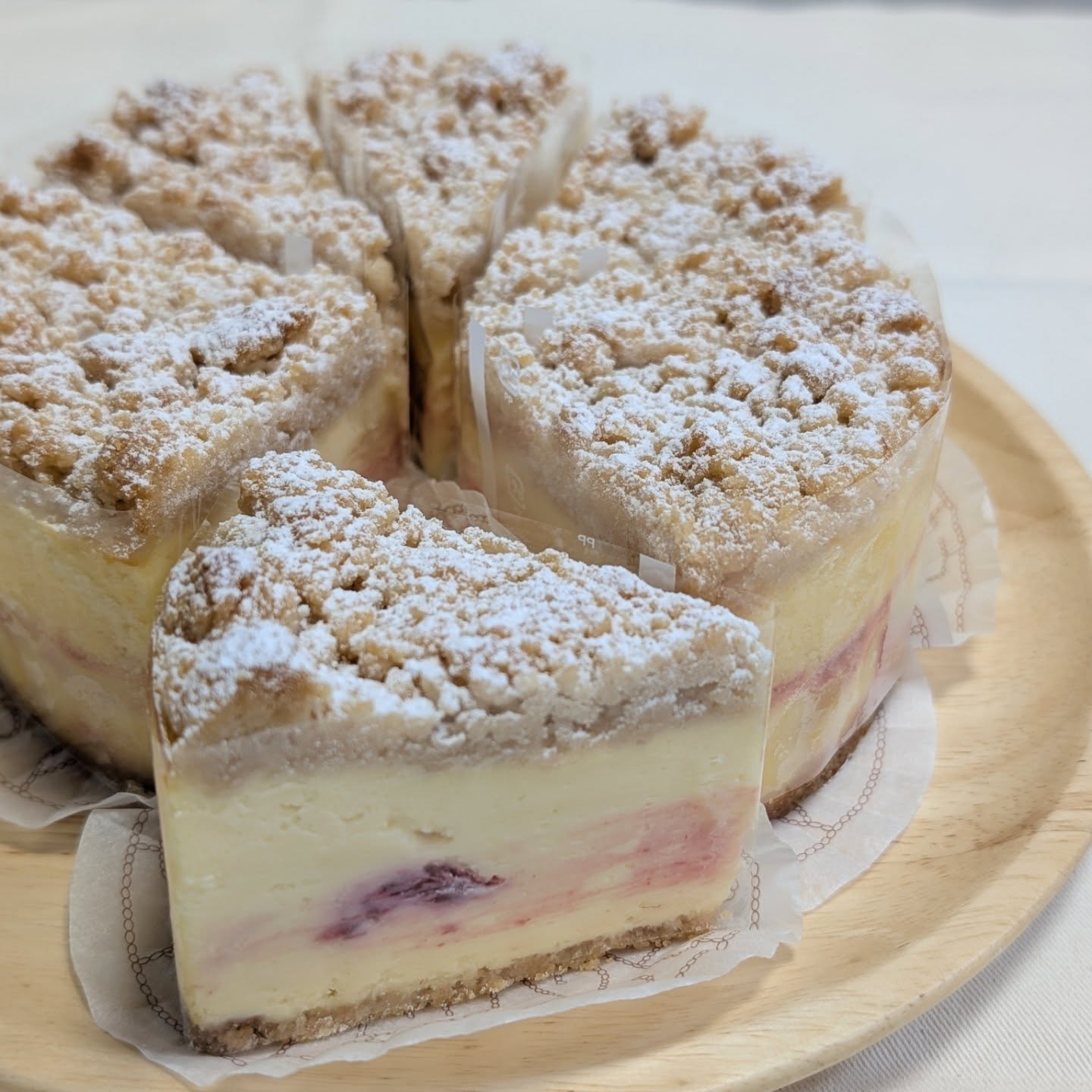 木いちごのチーズケーキ