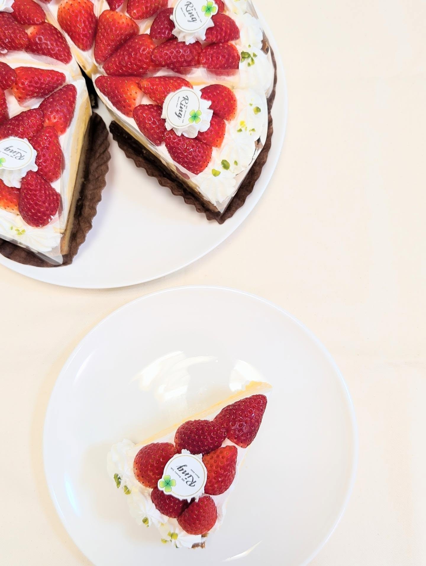 いちごのタルトの販売あります